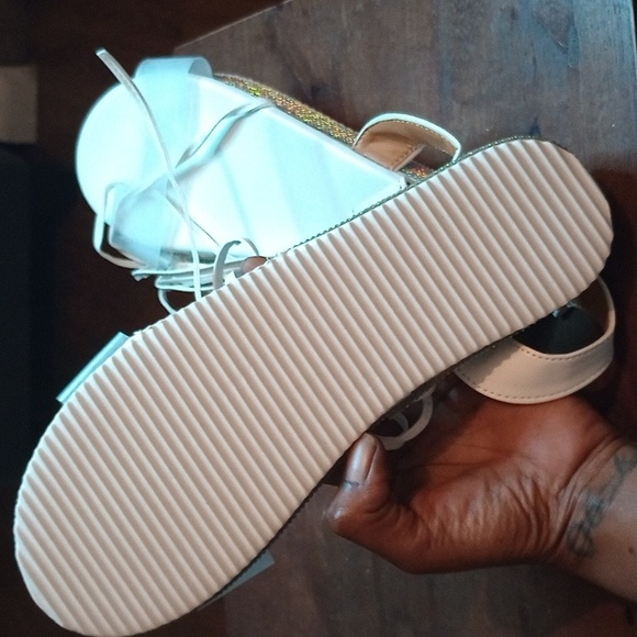 Wrap Around Sandals - Picture 6 of 6